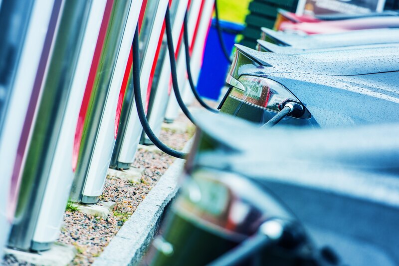 EV Chargers: Understanding Cable Types and Power Outputs
